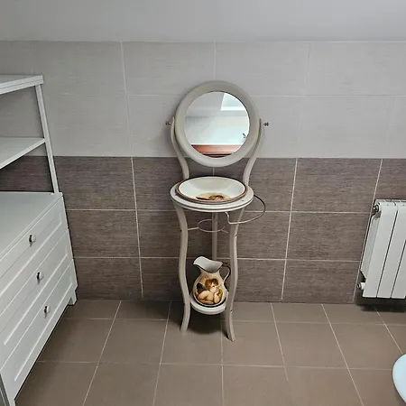 Romantico Con Piscina Apartment Vargas